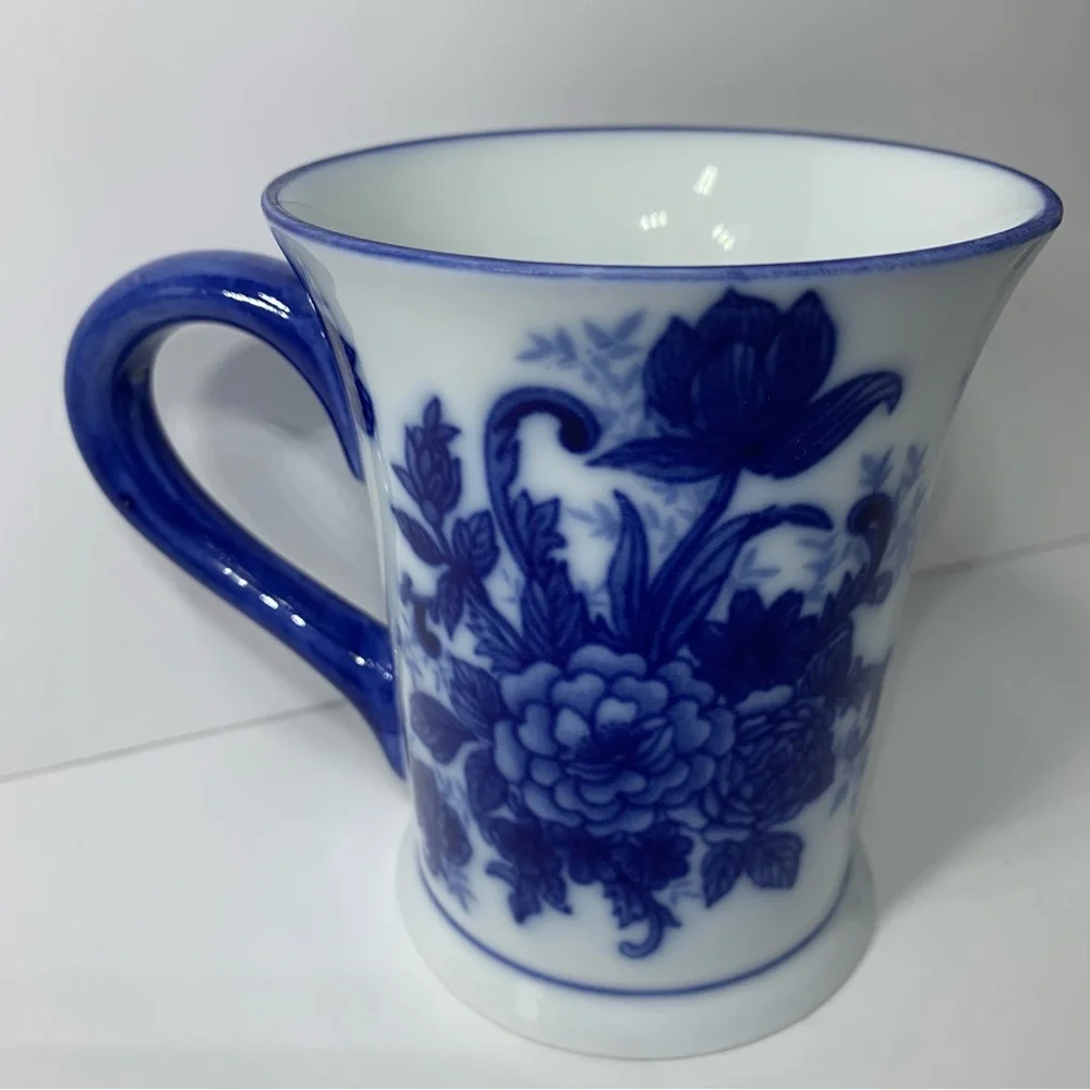 Blue Floral Coffee Mug - Picture 2 of 2